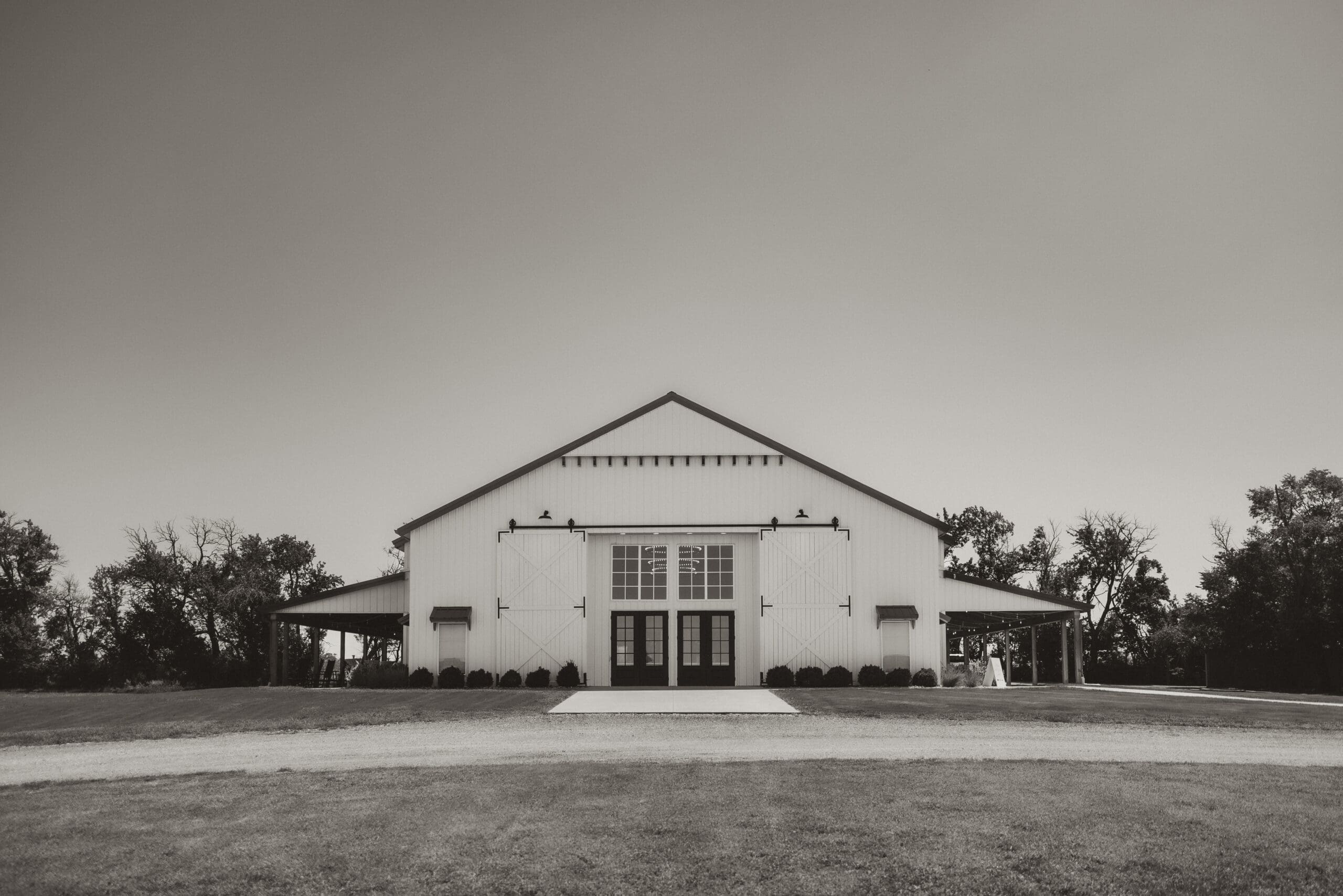 Exterior view of The Barn at Grace Hill wedding venue.